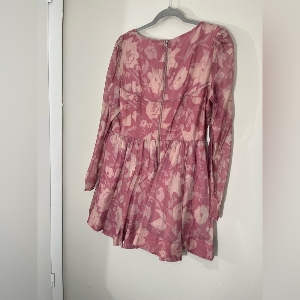 Elegant Pink Floral Dress - Picture 3 of 12